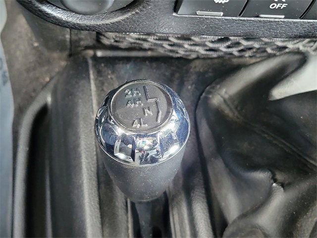 Used 2011 Jeep Wrangler Unlimited Sahara w/ Dual Top Group image 19