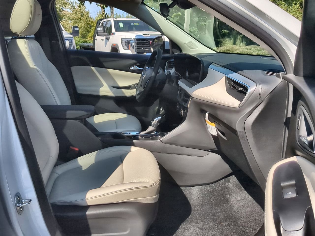 New 2026 Buick Encore GX Sport Touring w/ Experience Buick Package image 27