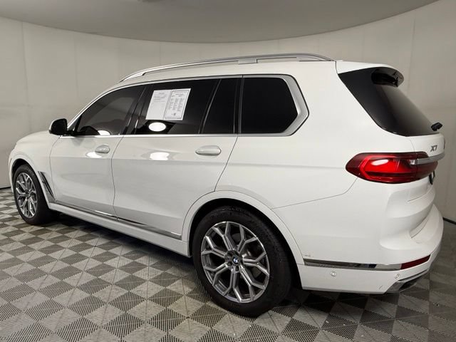 Used 2022 BMW X7 xDrive40i w/ Cold Weather Package AWD/4WD image 4