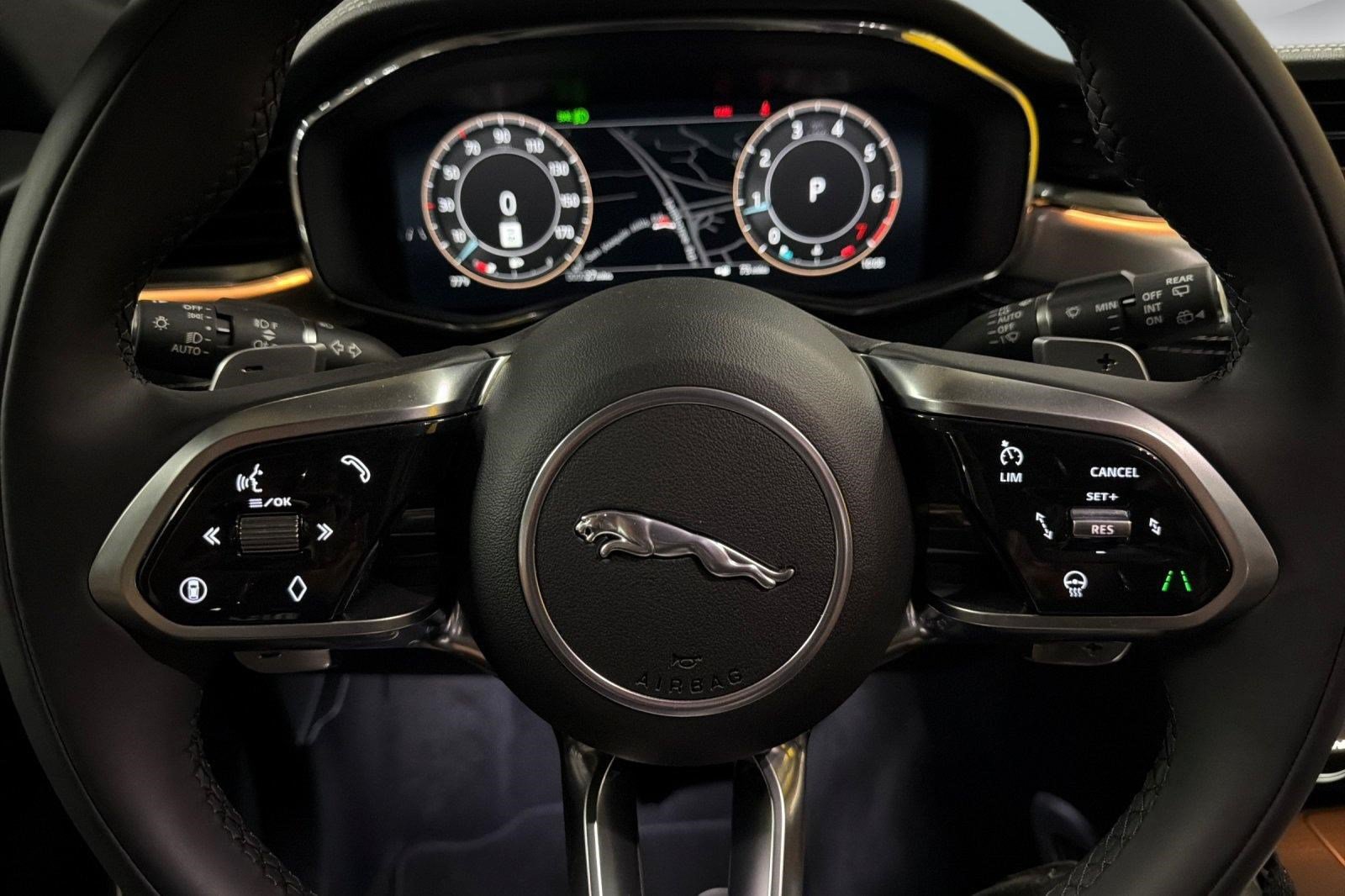 New 2026 Jaguar F-PACE R-Dynamic S AWD/4WD image 11