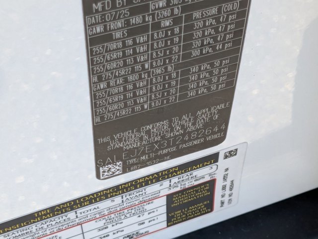 New 2026 Land Rover Defender 110 S image 19