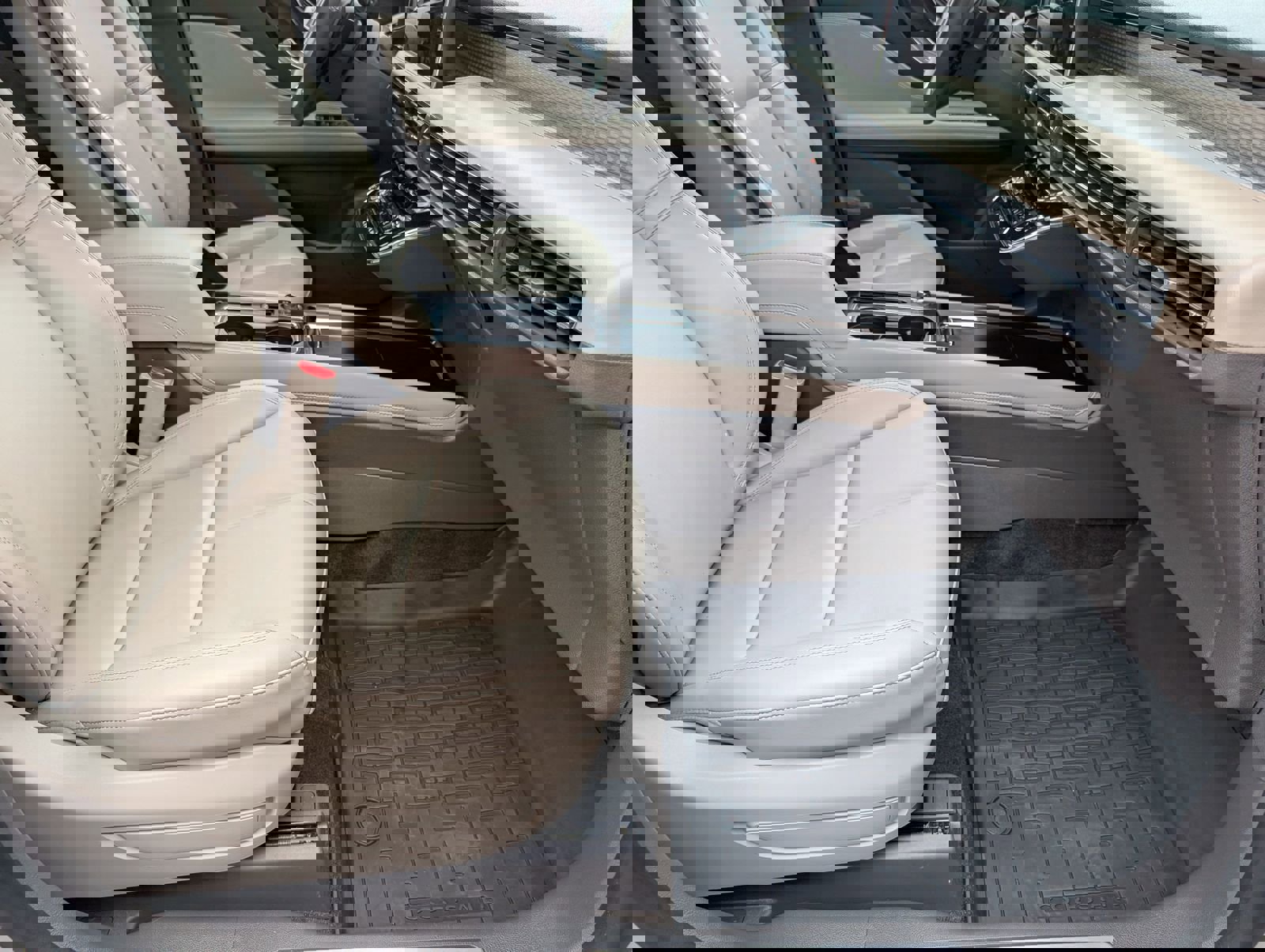 Used 2023 Lincoln Corsair FWD image 27