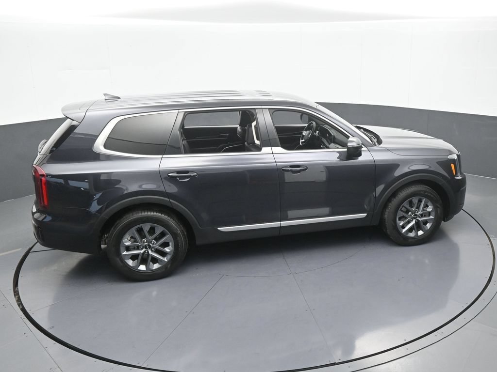 Used 2025 Kia Telluride LX FWD image 51