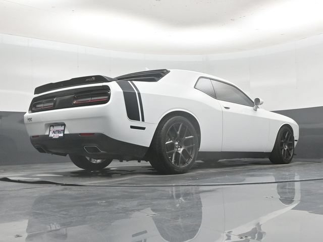 Used 2016 Dodge Challenger R/T Scat Pack RWD image 47