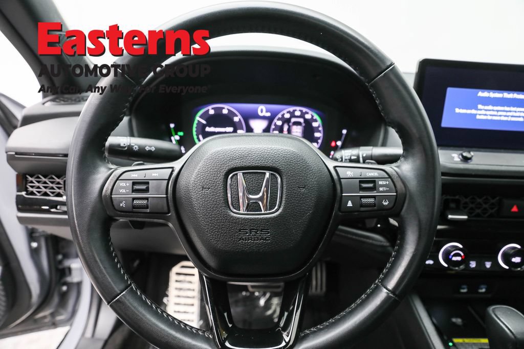 Used 2025 Honda Accord Sport image 10