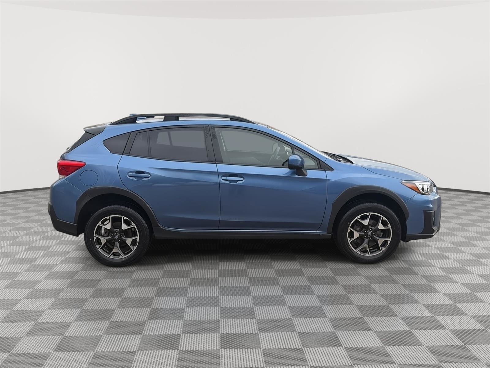 Used 2019 Subaru Crosstrek 2.0i Premium image 9