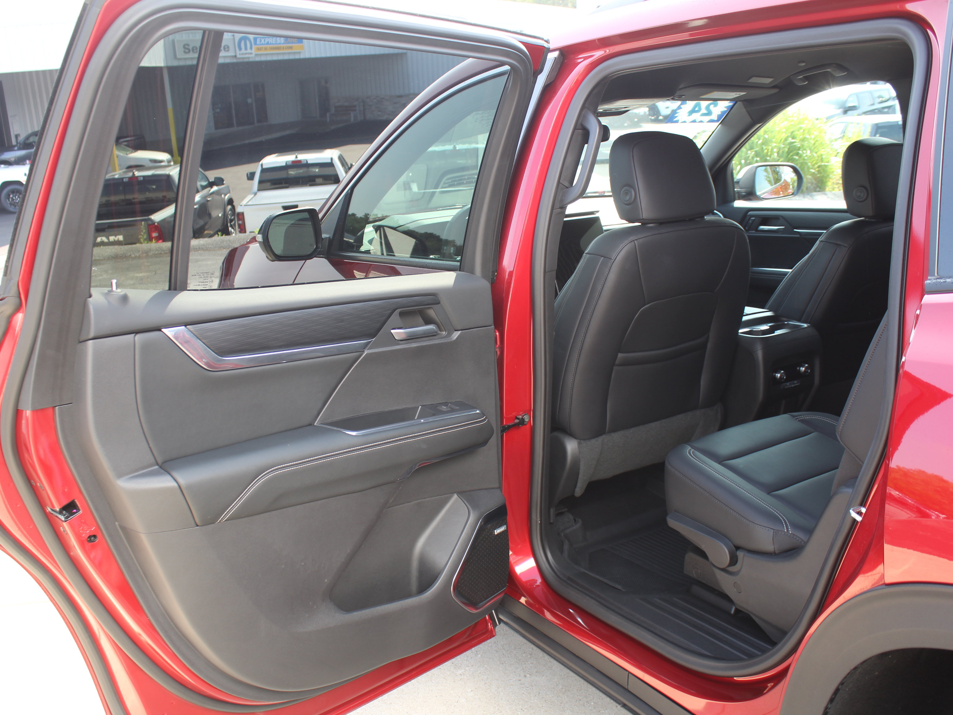 Certified 2024 GMC Acadia Elevation w/ LPO, Floor Liner Package FWD image 23