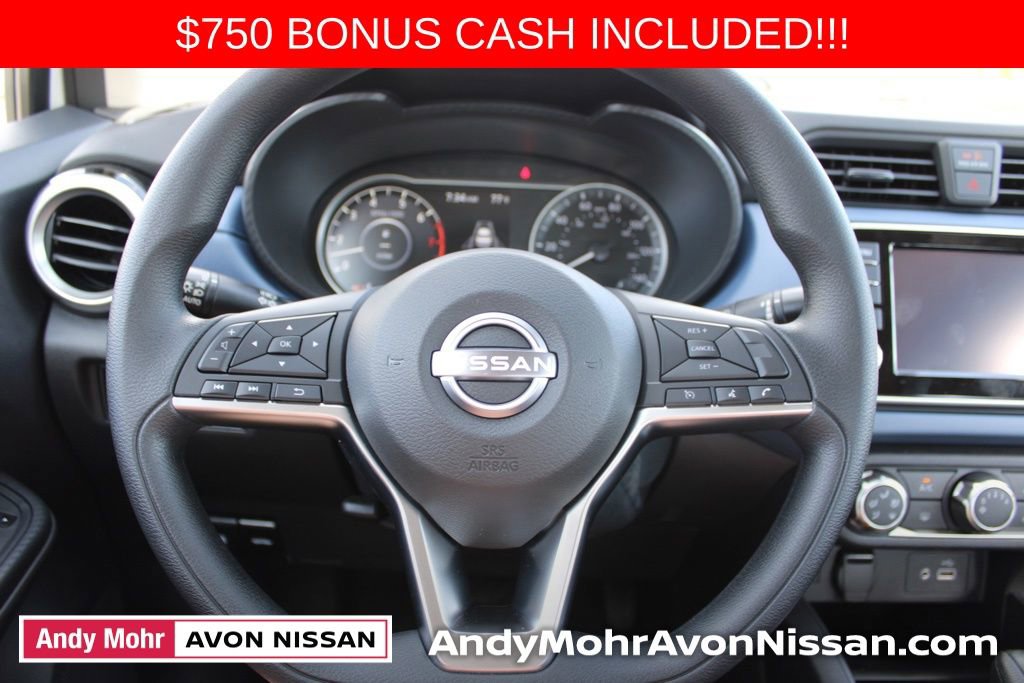 New 2025 Nissan Versa SV w/ Trunk Package FWD image 15