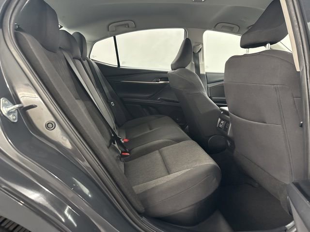 Used 2025 Toyota Camry LE image 13