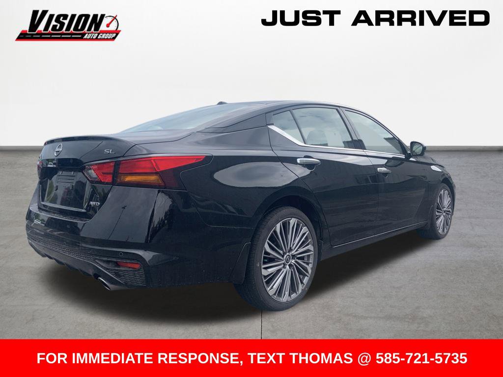 Used 2024 Nissan Altima 2.5 SL AWD/4WD image 3