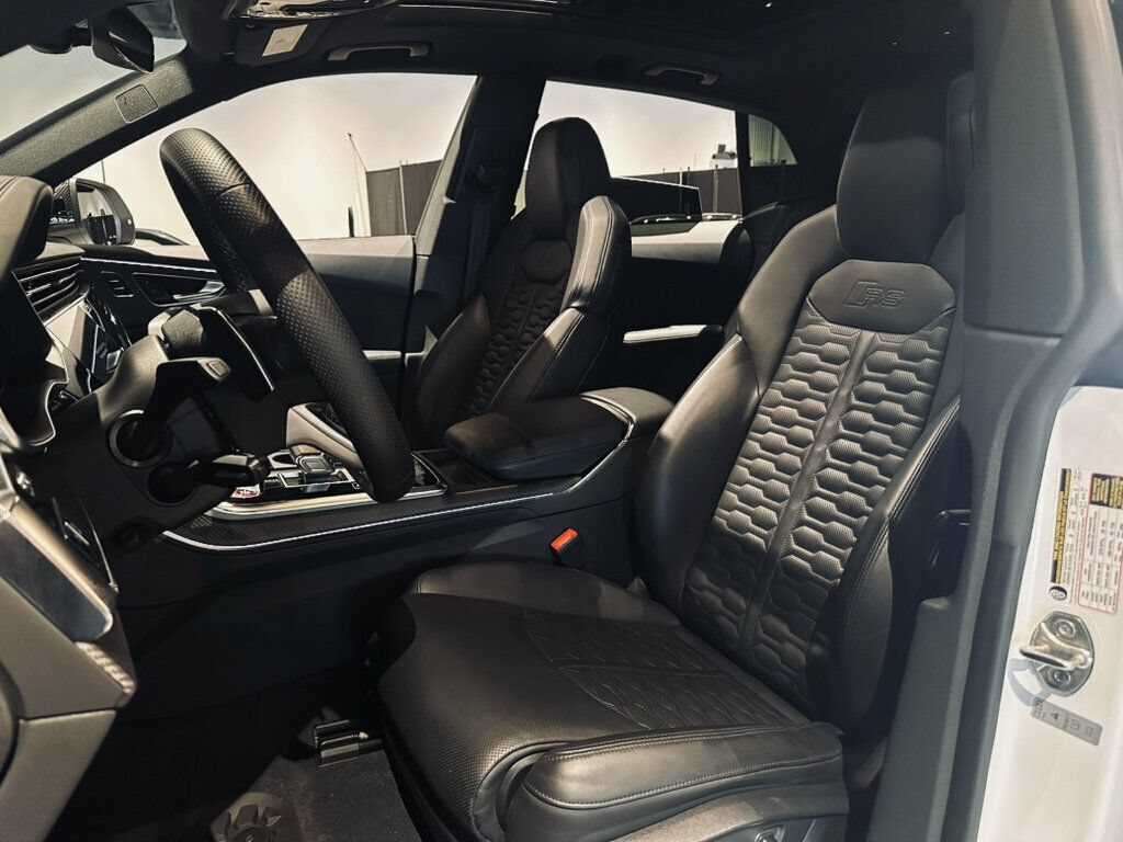 Used 2022 Audi RS Q8 AWD/4WD image 12
