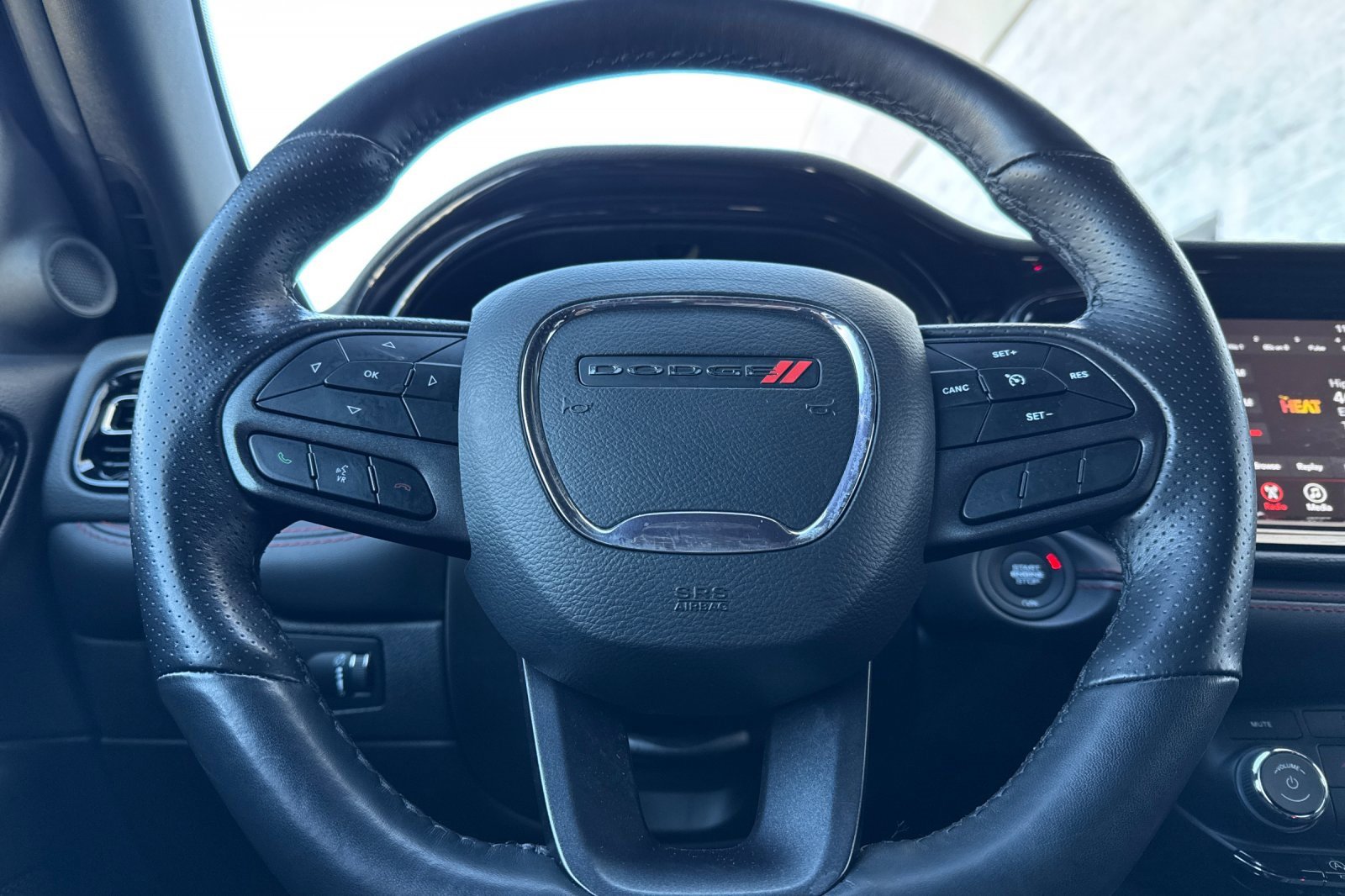 Used 2023 Dodge Durango GT image 27