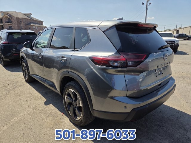 Used 2025 Nissan Rogue SV FWD image 5