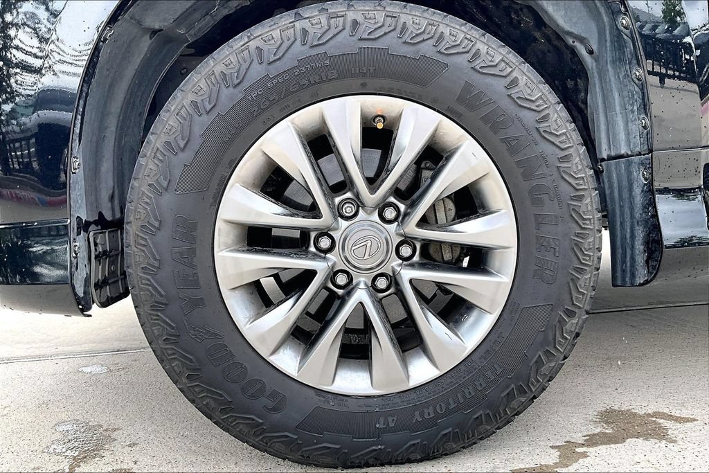 Used 2014 Lexus GX 460 Luxury AWD/4WD image 11