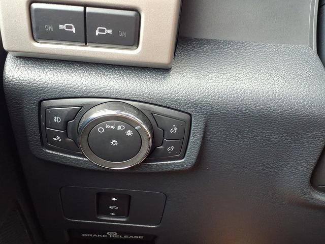 Used 2022 Ford F250 Lariat w/ Lariat Value Package AWD/4WD image 15