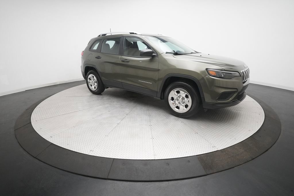 Used 2019 Jeep Cherokee Sport w/ Cold Weather Group image 34