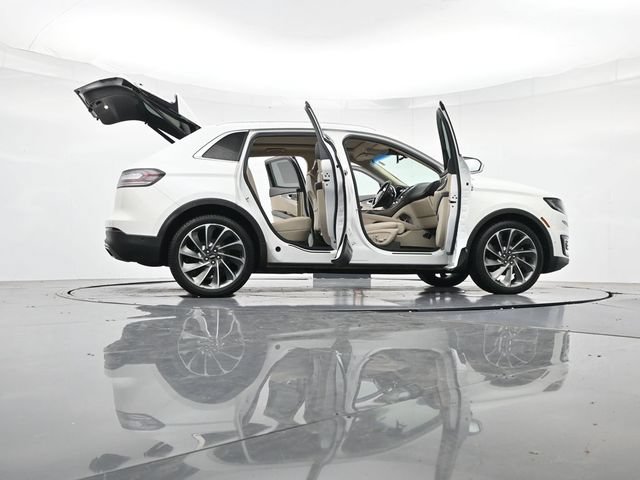 Used 2020 Lincoln Nautilus Reserve w/ Equipment Group 201A FWD image 65