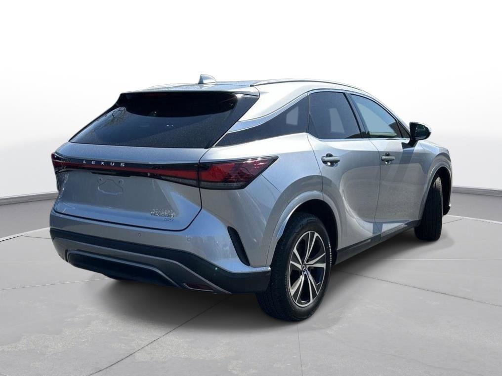 Used 2023 Lexus RX 350 Premium w/ Accessory Package image 6