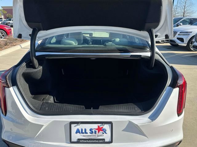 Used 2022 Cadillac CT4 Luxury w/ Cold Weather Package image 12