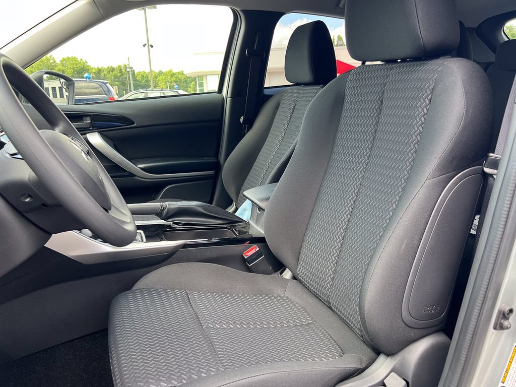 New 2026 Mitsubishi Eclipse Cross LE AWD/4WD image 13