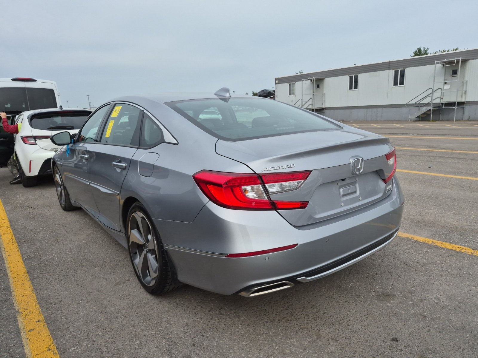 Used 2019 Honda Accord Touring image 7