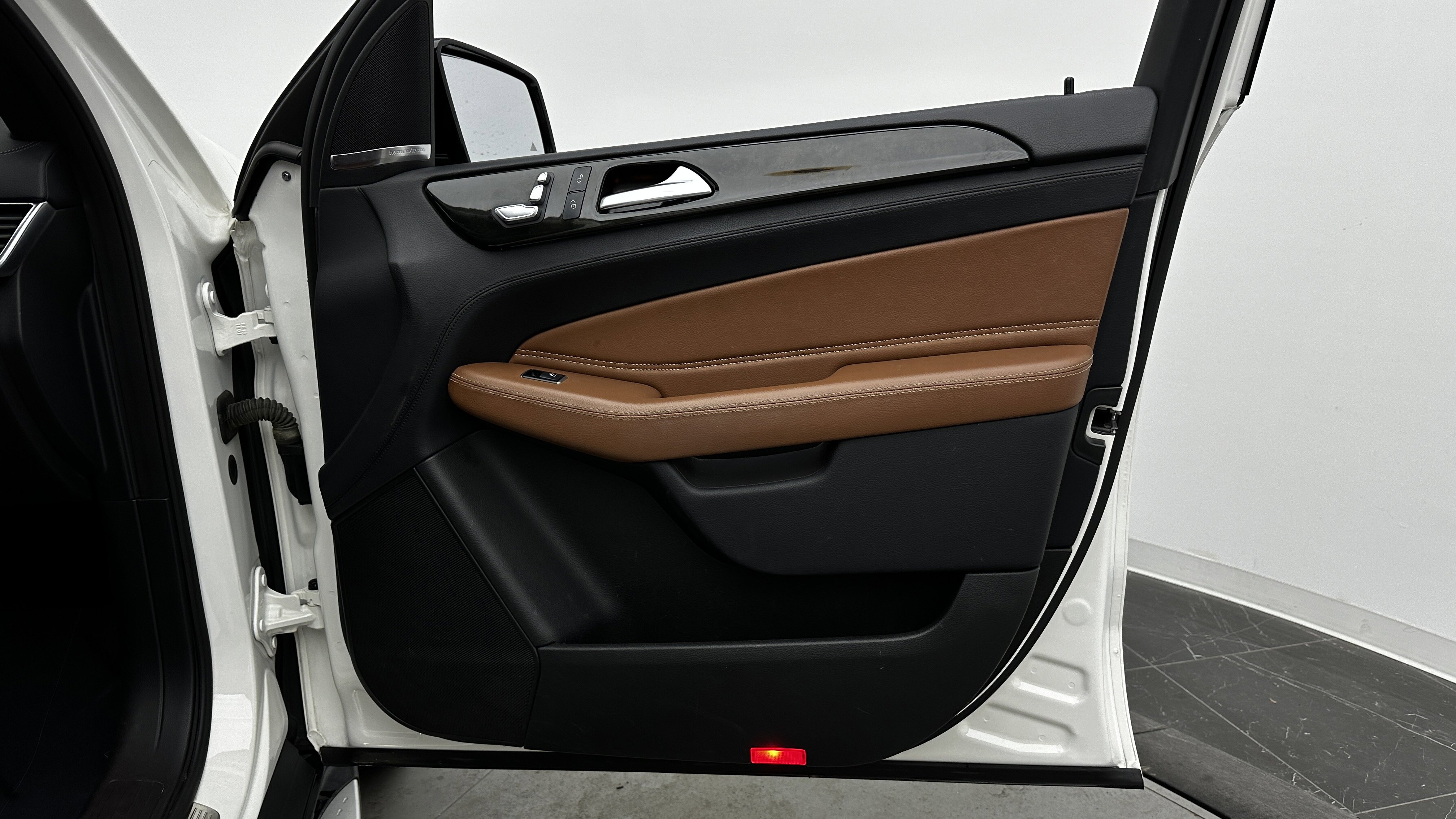 Used 2017 Mercedes-Benz GLE 43 AMG 4MATIC image 39