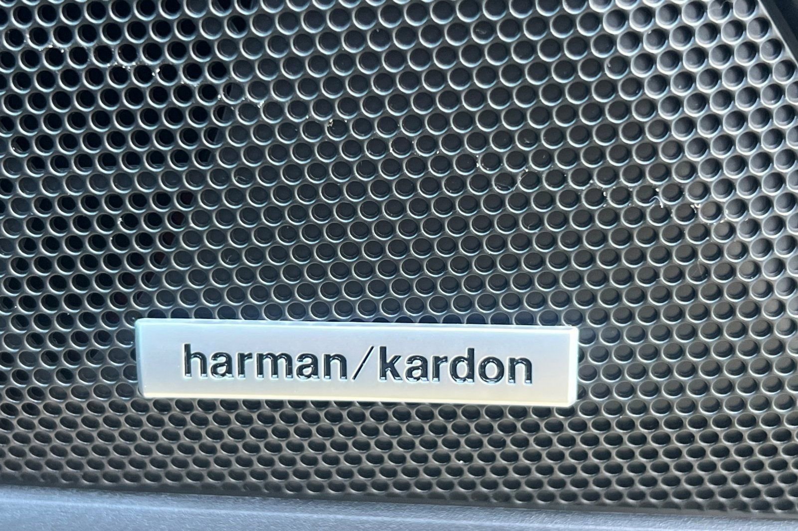 New 2025 Subaru Outback Limited image 21