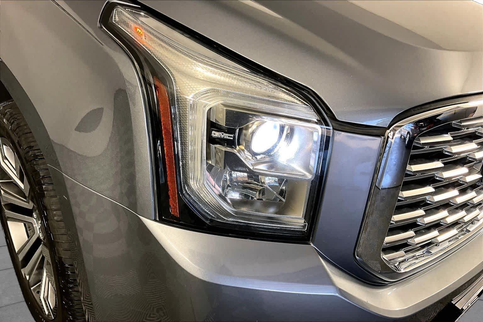 Used 2019 GMC Yukon Denali w/ Denali Ultimate Package RWD image 27