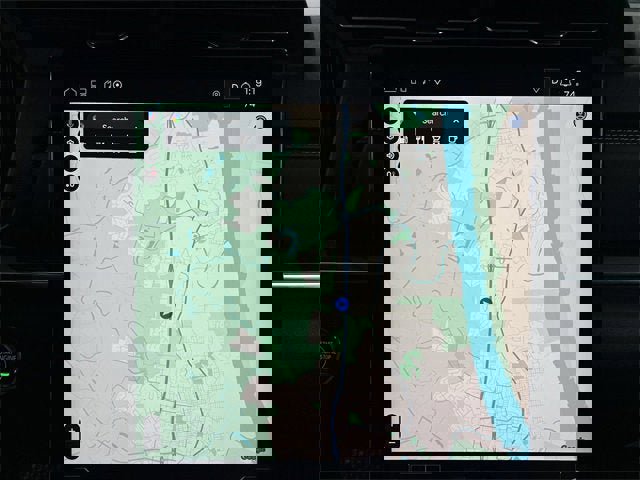 Used 2025 GMC Terrain Elevation w/ Elevation Premium Package image 14