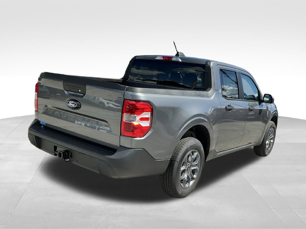 New 2026 Ford Maverick XLT FWD image 5