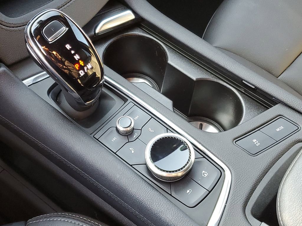 Used 2023 Cadillac XT5 Luxury image 16