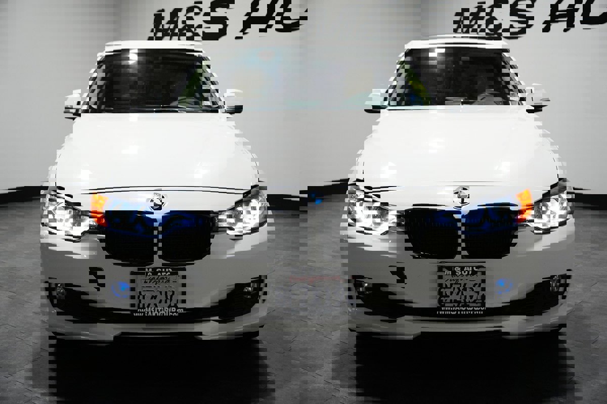 Used 2015 BMW 328i Sedan RWD image 9