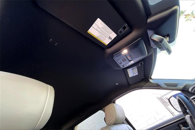 Used 2025 Toyota Tundra Limited image 29