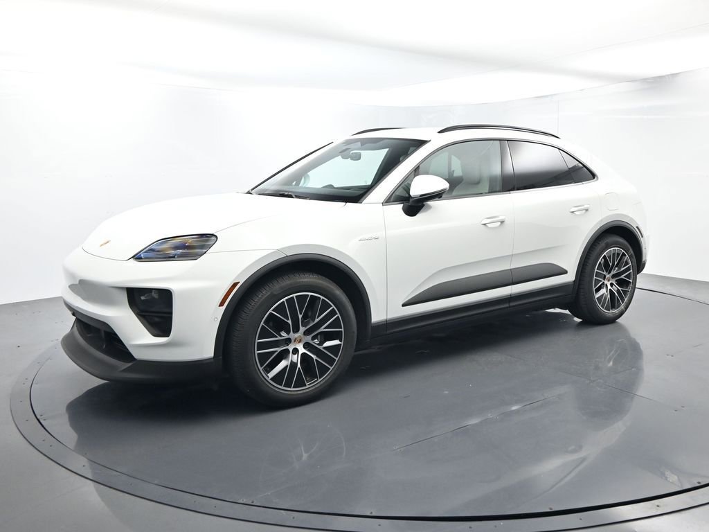 Certified 2025 Porsche Macan Electric image 1