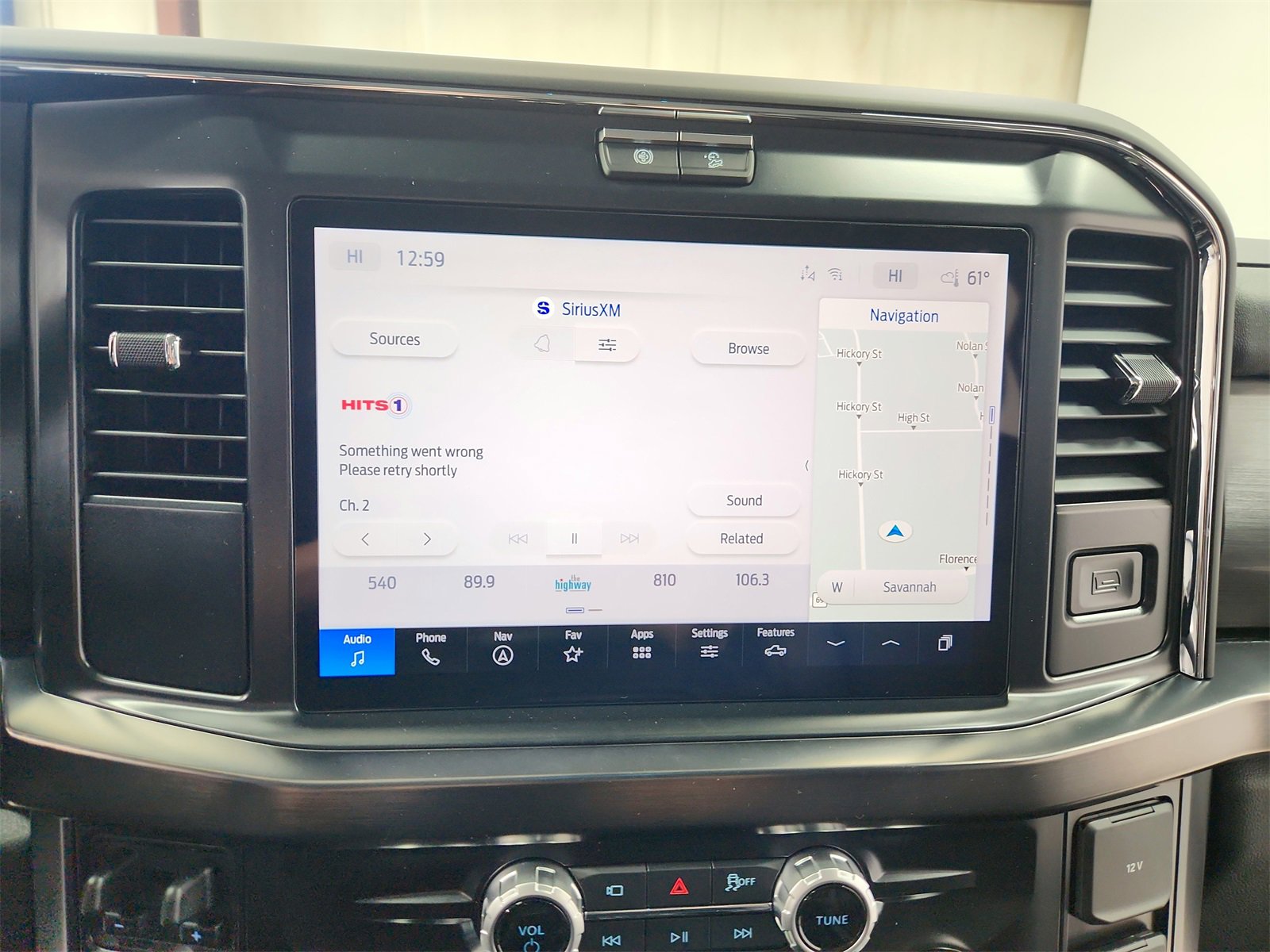 New 2026 Ford F250 Lariat w/ Black Appearance Package image 28