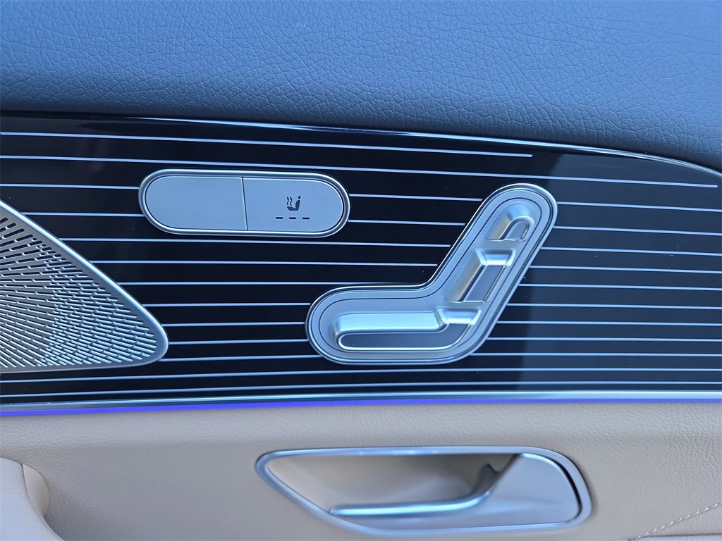 New 2026 Mercedes-Benz GLS 450 4MATIC image 18