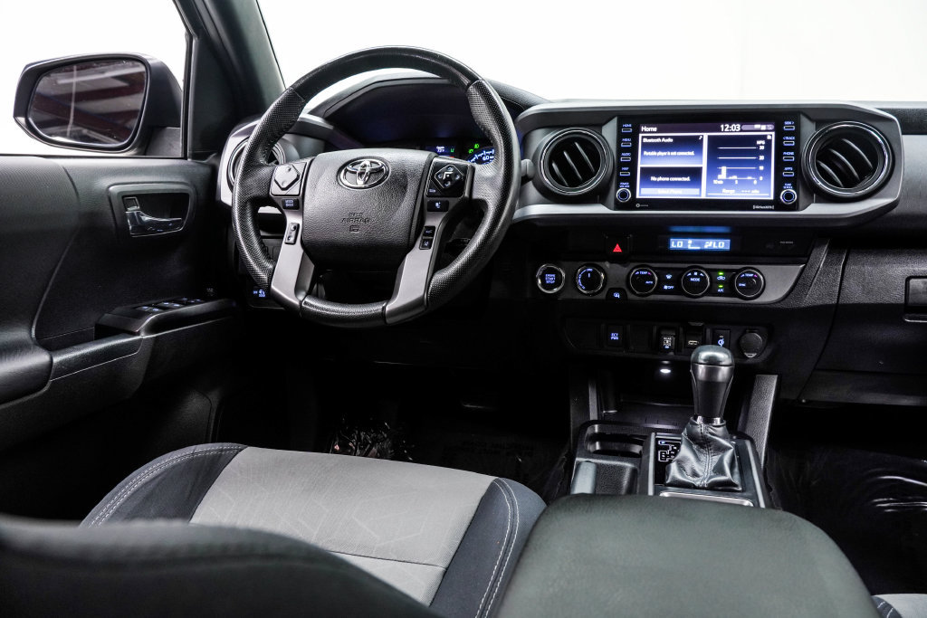 Used 2021 Toyota Tacoma TRD Sport AWD/4WD image 24