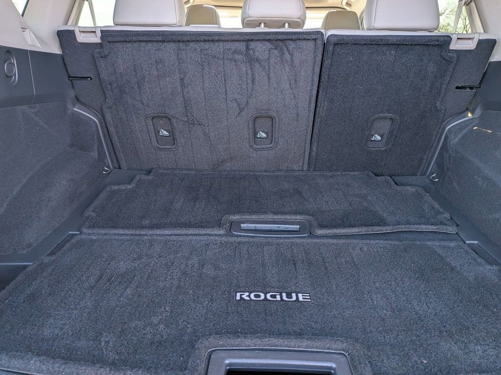 Used 2023 Nissan Rogue SL image 22
