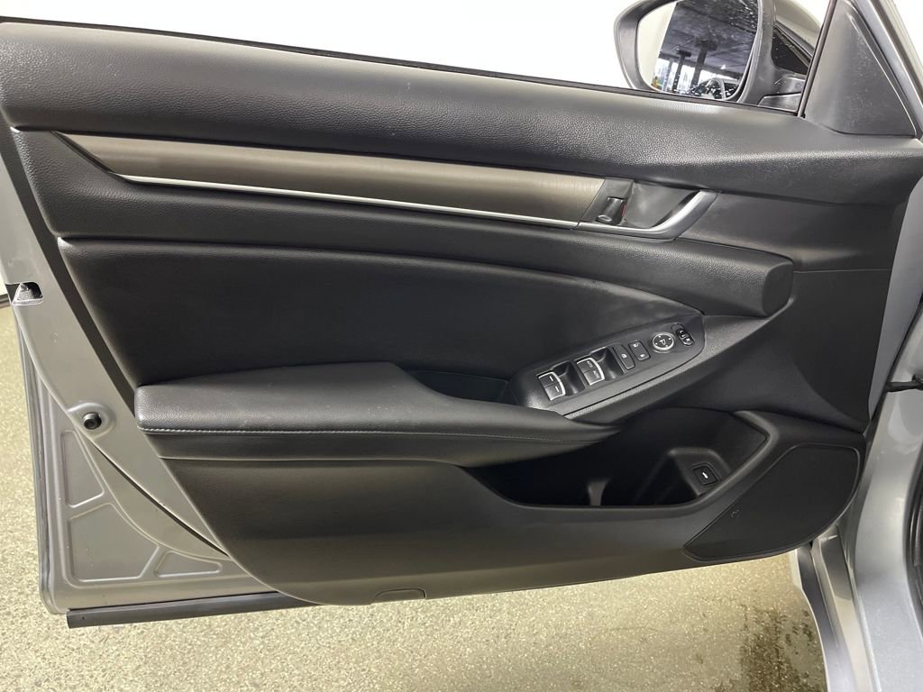 Used 2019 Honda Accord LX image 20