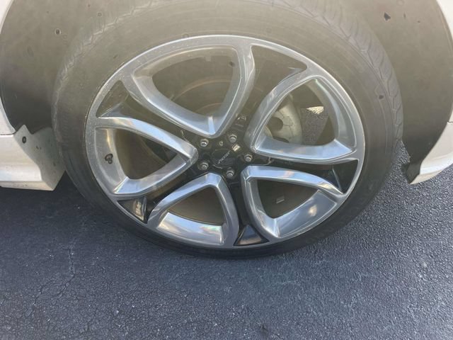 Used 2013 Ford Edge Sport w/ Vision Pkg FWD image 2