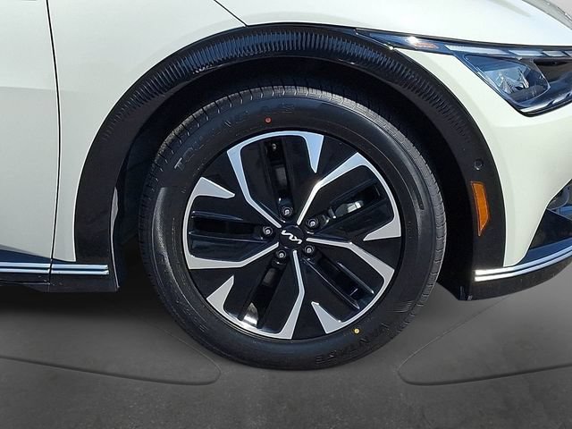 Used 2023 Kia EV6 Wind w/ Wind Technology Package RWD image 8