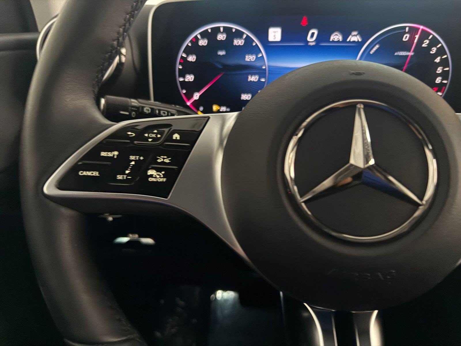 Certified 2025 Mercedes-Benz GLC 350e 4MATIC image 13