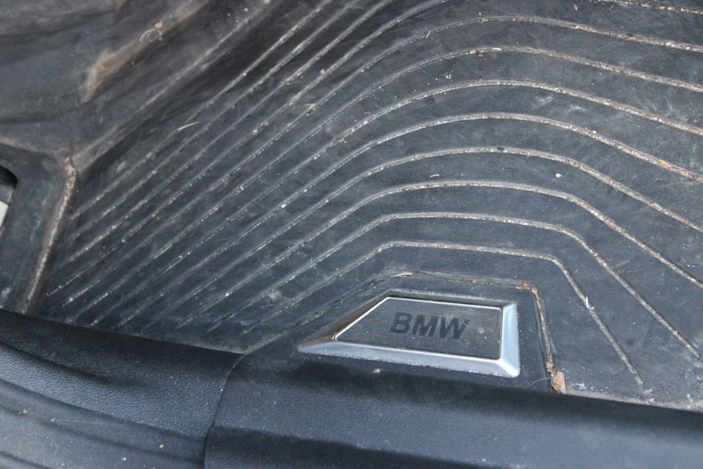 Used 2024 BMW M240i xDrive Coupe w/ Premium Package image 16