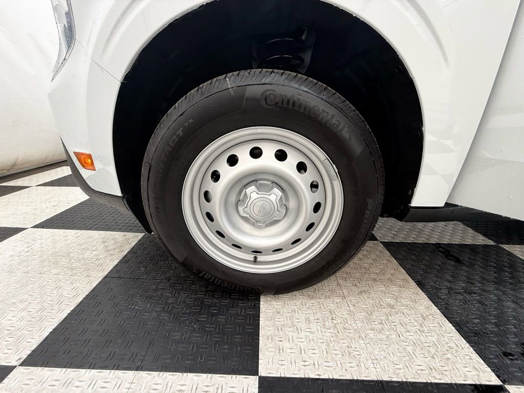 New 2026 Ford Maverick XL image 8