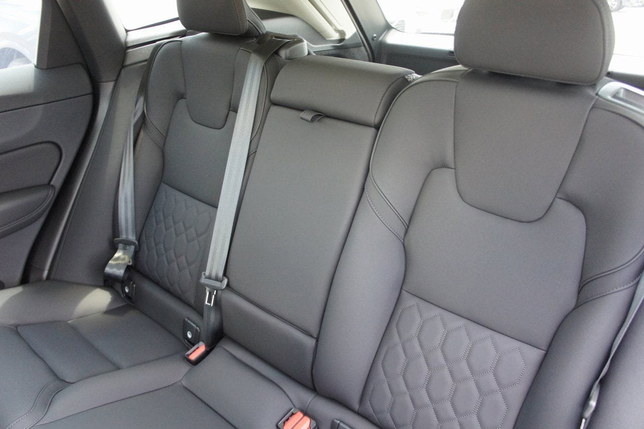 New 2026 Volvo XC60 B5 Plus w/ Protection Package Premier image 24