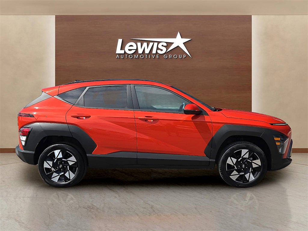 Used 2025 Hyundai Kona SEL image 6