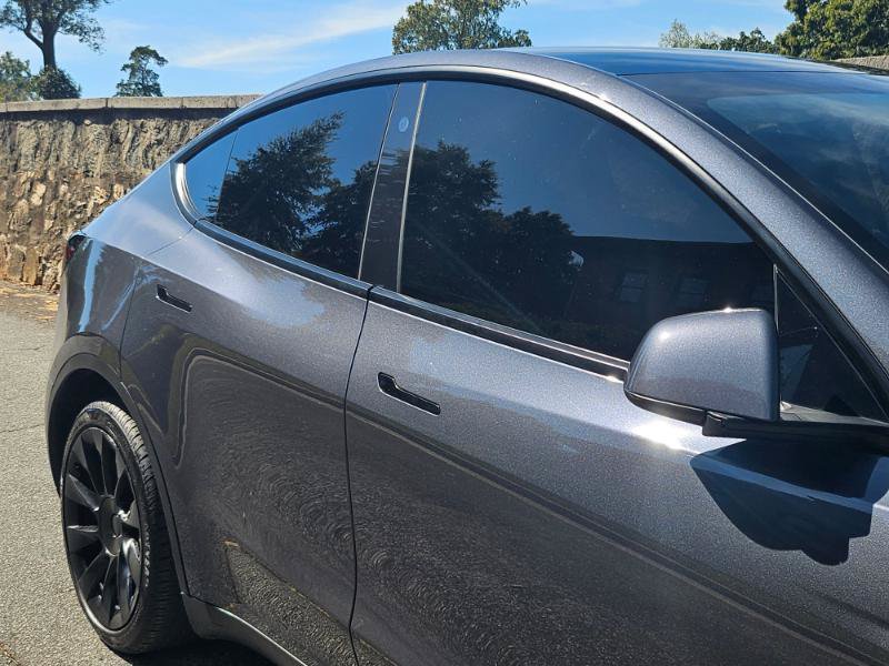 Used 2022 Tesla Model Y Long Range AWD/4WD image 20