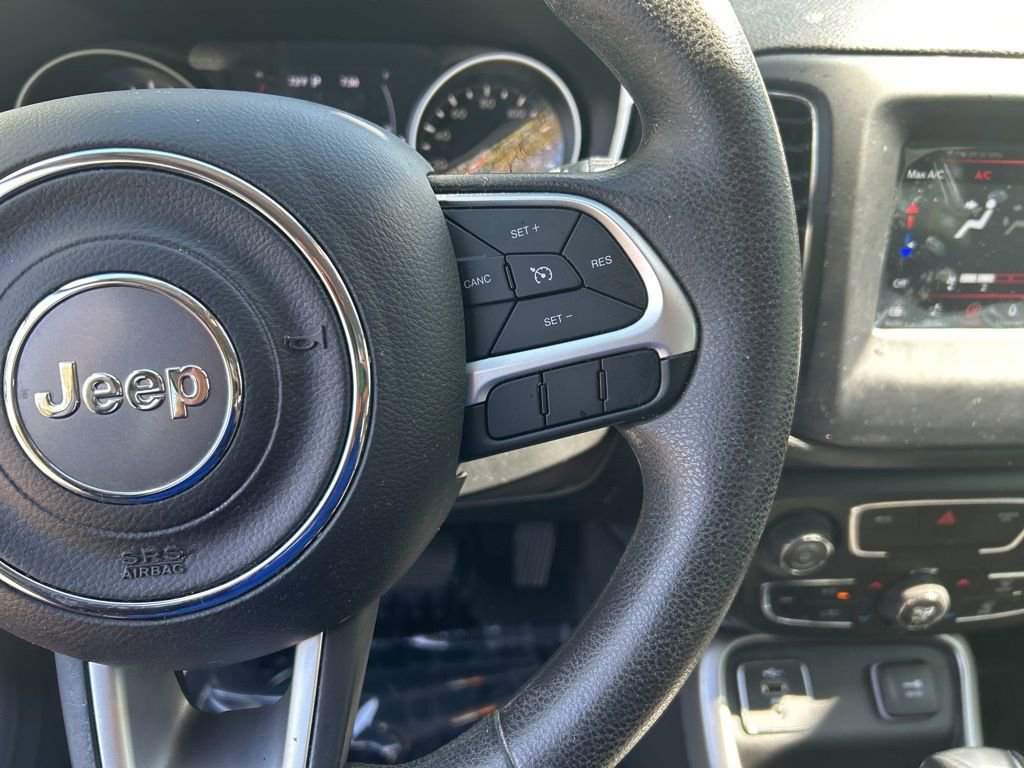 Used 2021 Jeep Compass Sport image 21