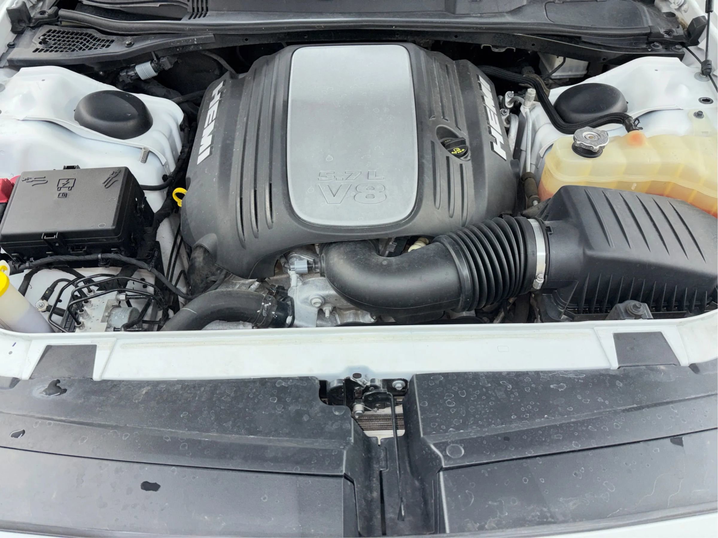 Used 2022 Dodge Challenger R/T image 29