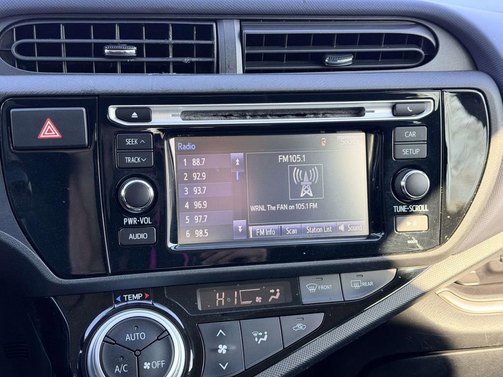 Certified 2016 Toyota Prius C Two image 3